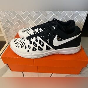 Nike Train Speed 4 TB -Black and White Training Sneakers